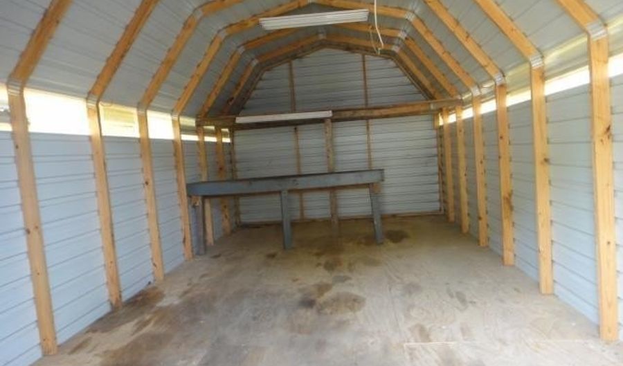 801 W Iowa St, Beebe, AR 72012 - 2 Beds, 2 Bath