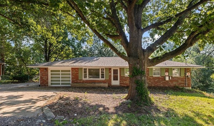 7 Hickerson Pl, Alton, IL 62002 - 3 Beds, 3 Bath
