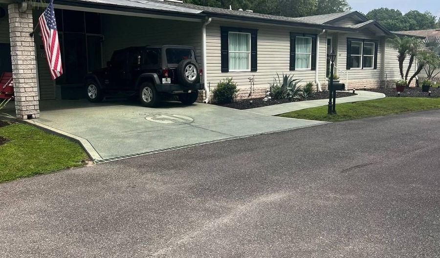 400 Seawane Cir 400, Auburndale, FL 33823 - 3 Beds, 2 Bath