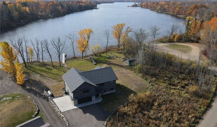 33403 301st Pl, Aitkin, MN 56431 - 4 Beds, 4 Bath
