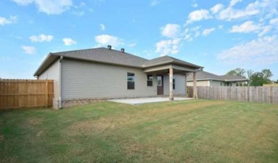 136 Wildflower Dr, Beebe, AR 72012 - 3 Beds, 2 Bath