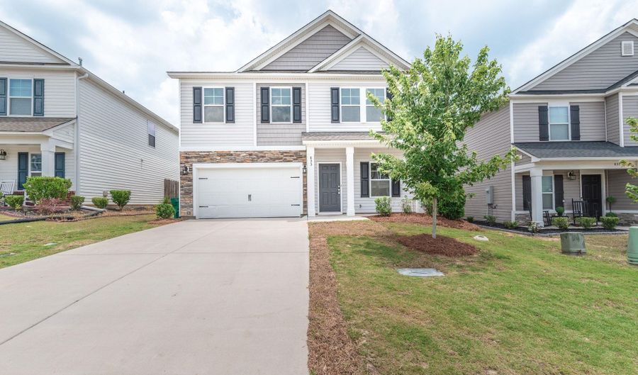 833 Delta Ln, Aiken, SC 29801 - 5 Beds, 3 Bath