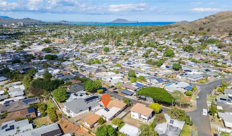 1133 Hui St, Kailua, HI 96734 - 6 Beds, 3 Bath