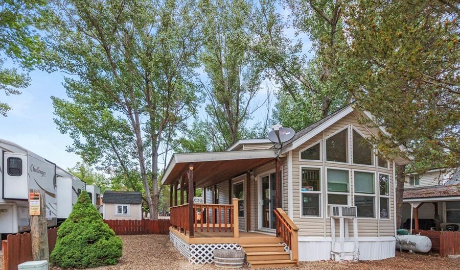 32 C St, Cascade, ID 83611 - 1 Beds, 1 Bath