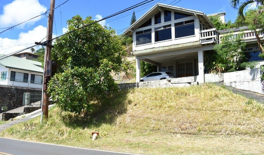 45-55 Lilipuna Rd A, Kaneohe, HI 96744 - 4 Beds, 3 Bath