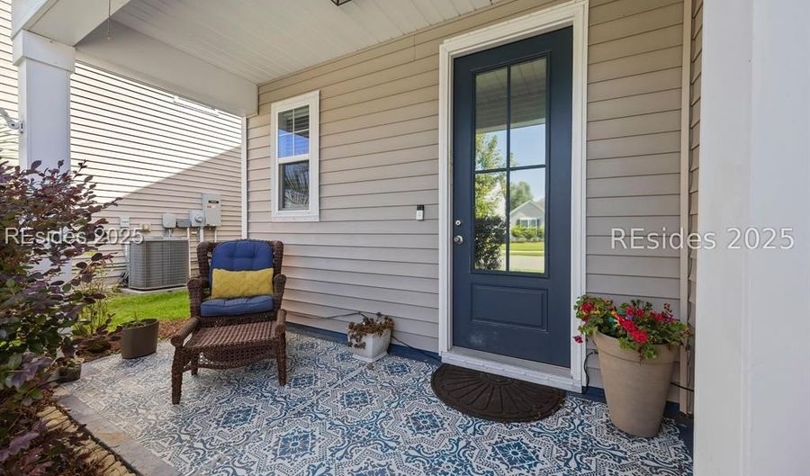 5 Pioneer Pt, Bluffton, SC 29910 - 3 Beds, 3 Bath
