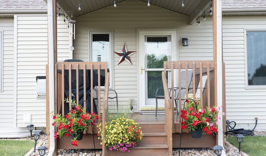 1107 NE Ford Ln, Ankeny, IA 50021 - 3 Beds, 3 Bath