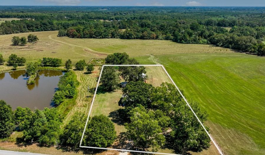 24536 Harmony Church Rd, Andalusia, AL 36421 - 2 Beds, 2 Bath