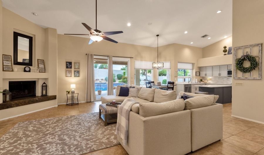 30225 N 47TH St, Cave Creek, AZ 85331 - 4 Beds, 2 Bath