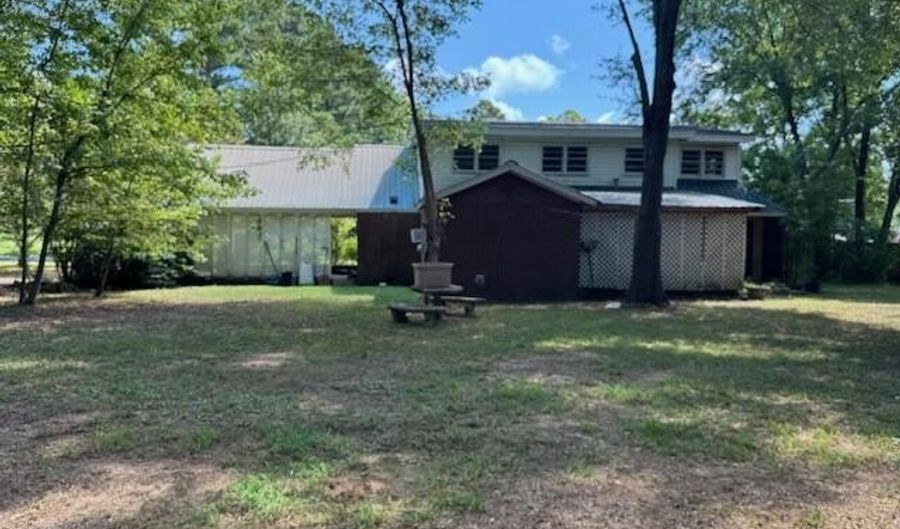 51 Main St, Belmont, MS 38827 - 3 Beds, 2 Bath