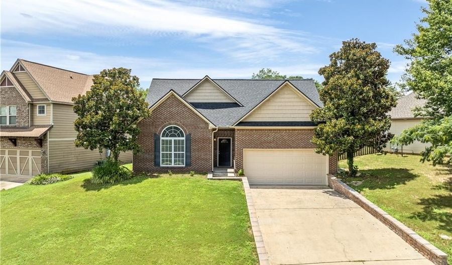2201 RED TAIL Ln, Auburn, AL 36879 - 4 Beds, 3 Bath