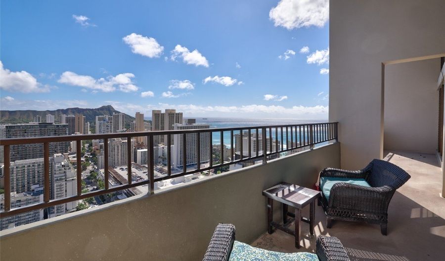 2240 Kuhio Avenue 3803 Penthouse, Honolulu, HI 96815 - 3 Beds, 3 Bath