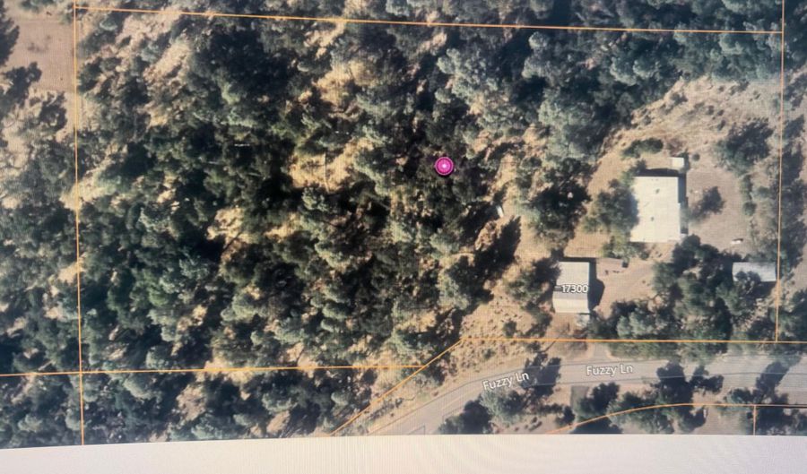 17300 Fuzzy Ln, Anderson, CA 96007 - 3 Beds, 2 Bath