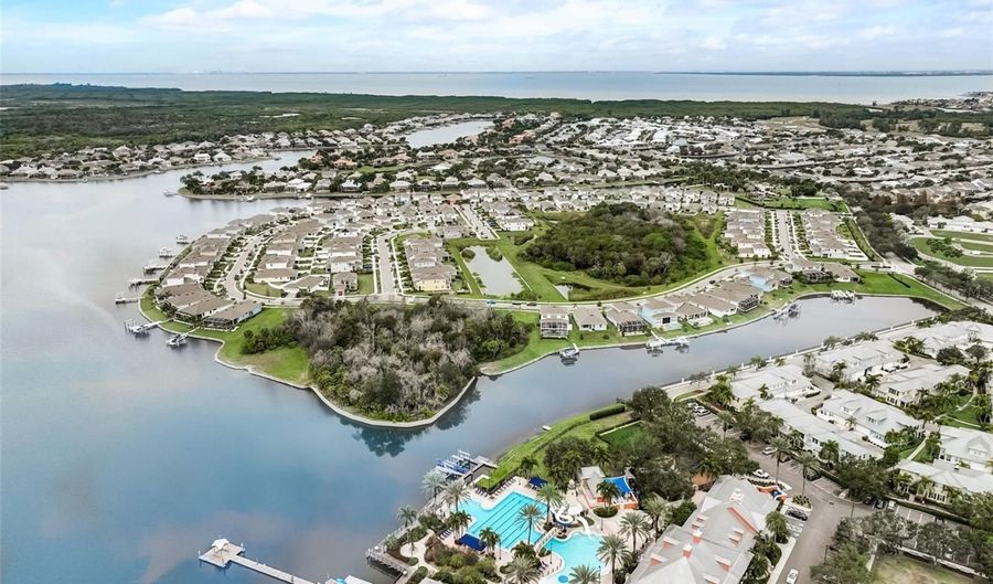 5413 WISHING ARCH Dr, Apollo Beach, FL 33572 - 3 Beds, 2 Bath