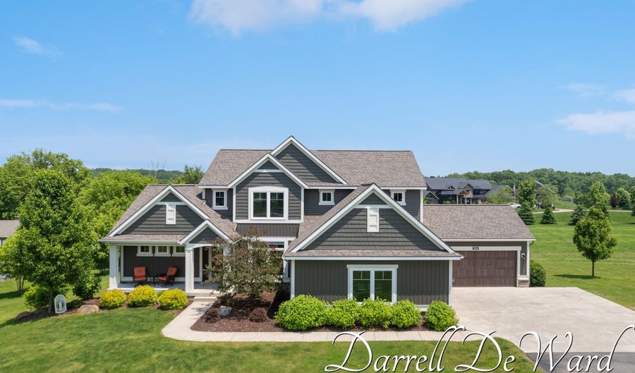 3940 Egypt Valley Ave NE, Ada, MI 49301 - 5 Beds, 4 Bath