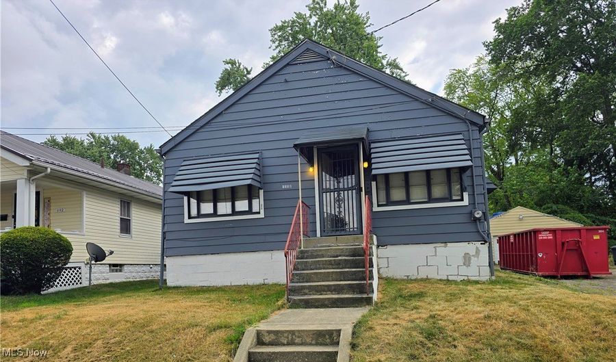 1138 Joy Ave, Akron, OH 44306 - 3 Beds, 2 Bath