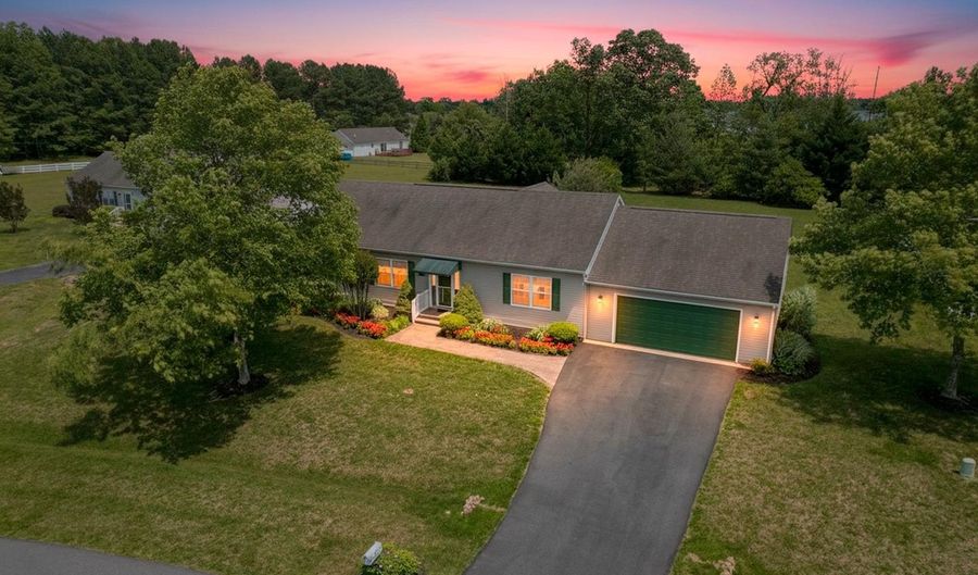 30194 REGATTA BAY Blvd, Lewes, DE 19958 - 3 Beds, 2 Bath