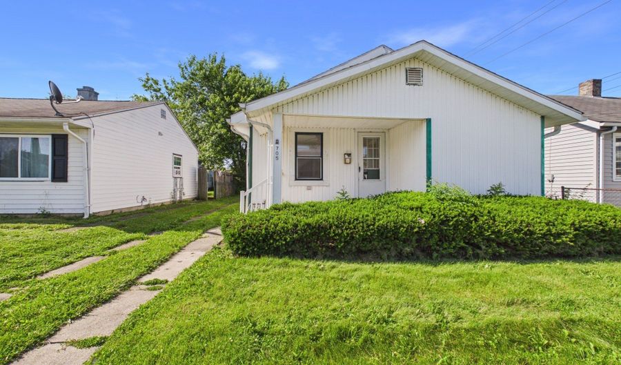 705 E 27th St, Anderson, IN 46016 - 2 Beds, 1 Bath