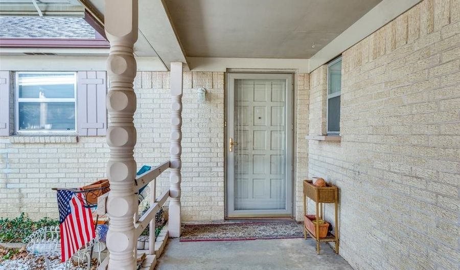 723 N Ray St, Alvarado, TX 76009 - 4 Beds, 2 Bath