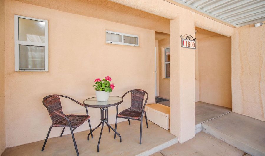 1809 College Ave, Alamogordo, NM 88310 - 3 Beds, 2 Bath