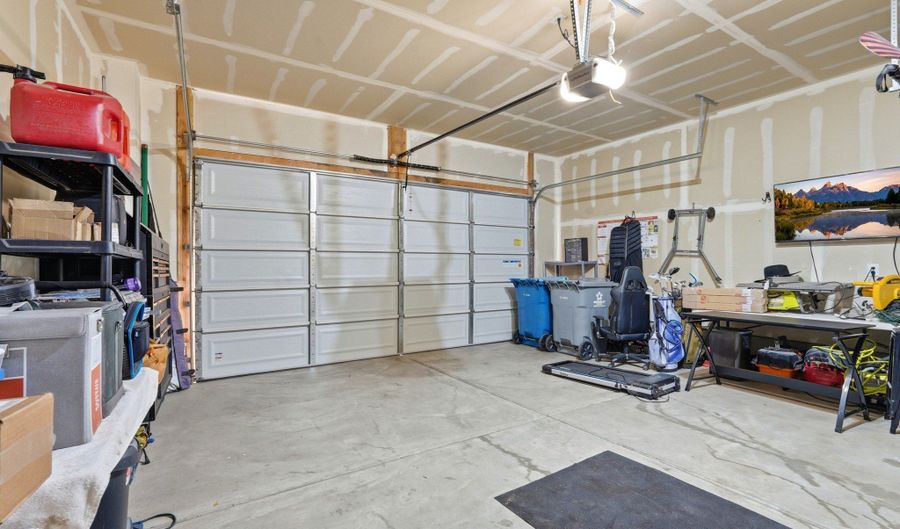 988 W 500 S, American Fork, UT 84003 - 4 Beds, 4 Bath