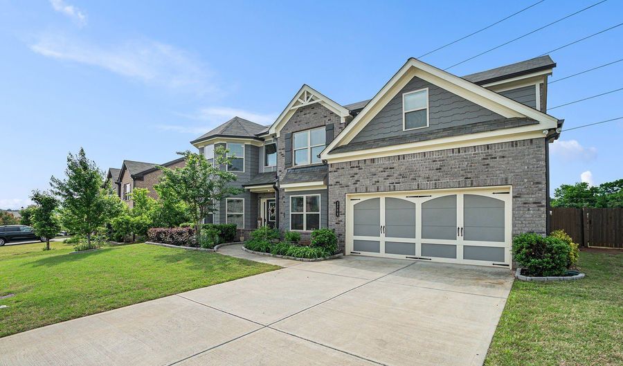 3399 In Bloom Way, Auburn, GA 30011 - 5 Beds, 3 Bath