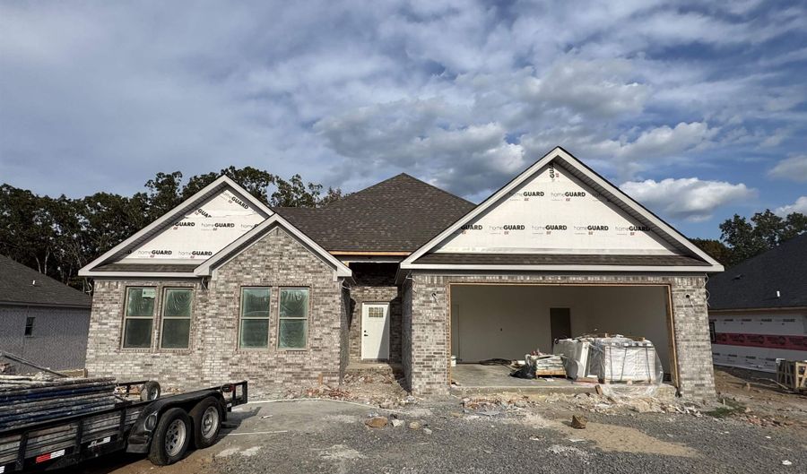 512 Madaleine, Austin, AR 72007 - 4 Beds, 2 Bath