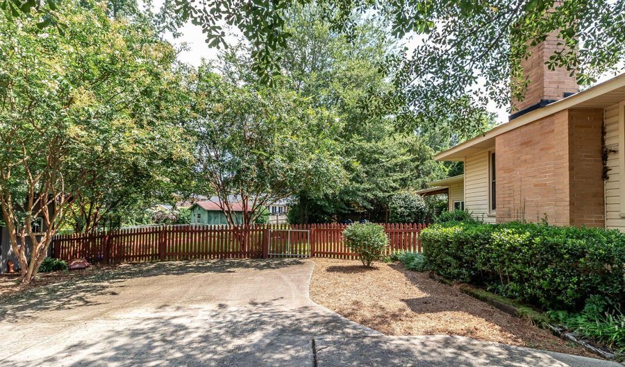 3121 Ramsgate Rd, Augusta, GA 30909 - 4 Beds, 3 Bath