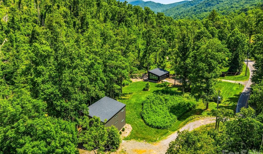 252 254 Shope Creek Rd, Asheville, NC 28805 - 4 Beds, 3 Bath