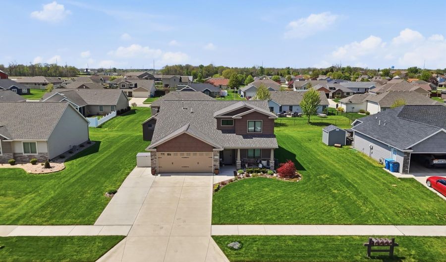 1601 Birch Run, Auburn, IN 46706 - 3 Beds, 3 Bath
