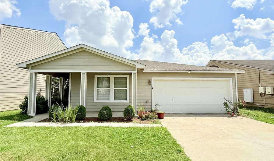 15251 Tyler Mill Dr, Athens, AL 35613 - 3 Beds, 2 Bath