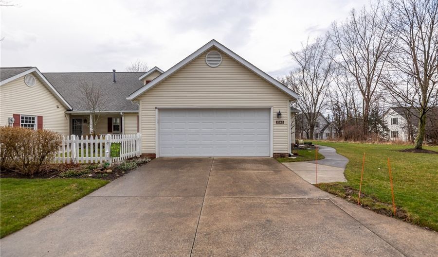 1340 Old Mill Path, Broadview Heights, OH 44147 - 3 Beds, 2 Bath