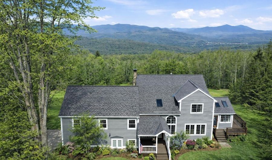 36 Puckerbrush Rd, Campton, NH 03223 - 4 Beds, 4 Bath