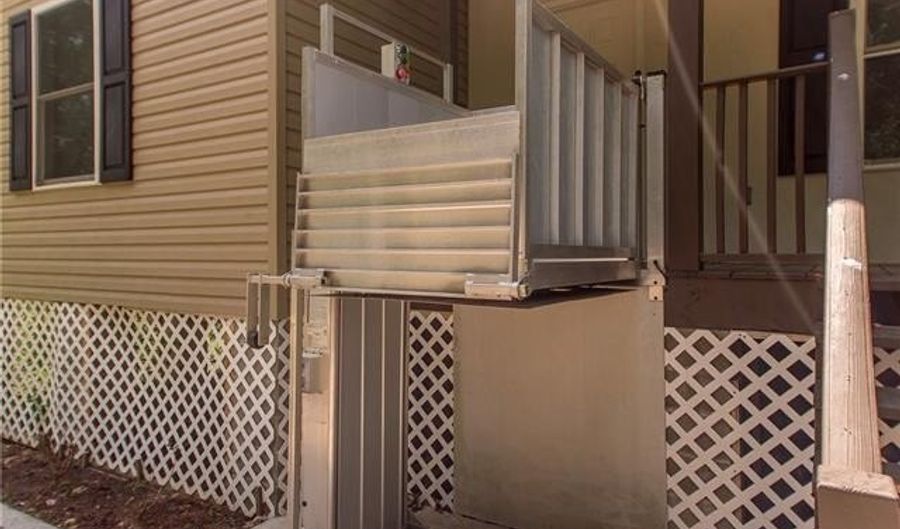 1529 AVENUE E, Bogalusa, LA 70427 - 2 Beds, 1 Bath