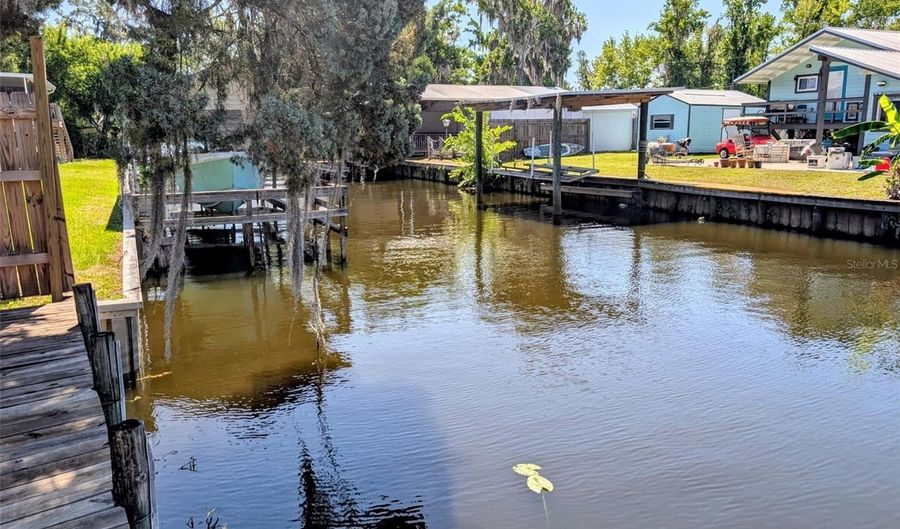 24514 BONNETT Rd, Astor, FL 32102 - 3 Beds, 3 Bath
