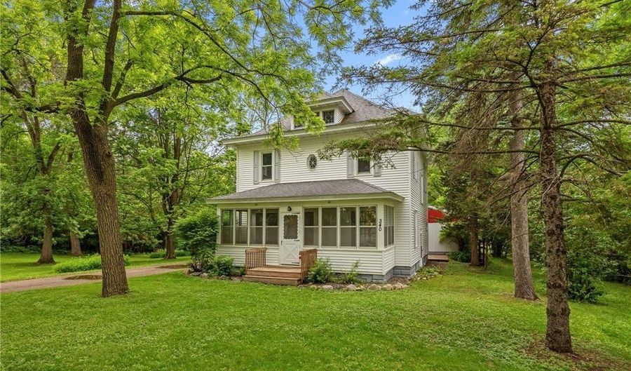 340 Excelsior Ave N, Annandale, MN 55302 - 3 Beds, 1 Bath