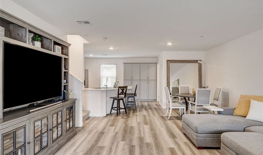 2755 Atomic Tangerine Way 3, Las Vegas, NV 89183 - 3 Beds, 3 Bath