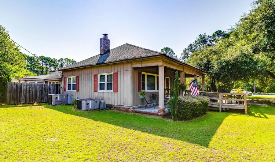 250 Precipice Rd, Camden, SC 29020 - 3 Beds, 2 Bath