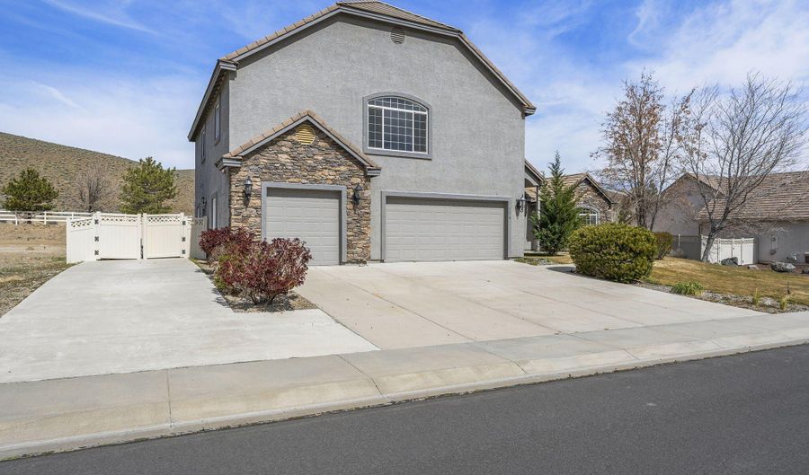 134 Denio Dr, Dayton, NV 89403 - 4 Beds, 4 Bath