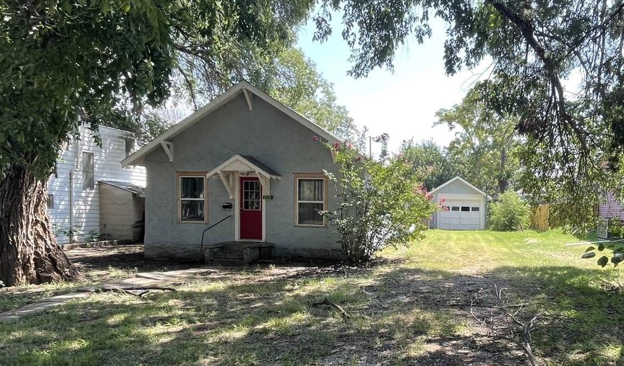 822 5th St, Alva, OK 73717 - 3 Beds, 1 Bath