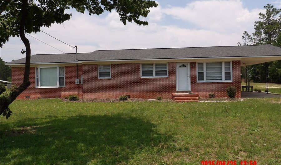 301 W Vinson Ave, Autryville, NC 28318 - 3 Beds, 2 Bath