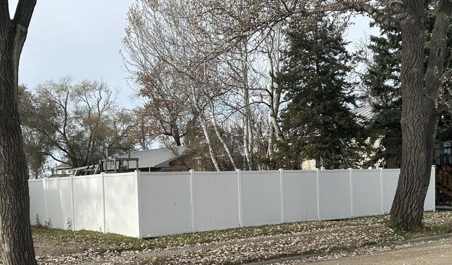 305 N 3rd St, Aberdeen, SD 57401 - 0 Beds, 0 Bath