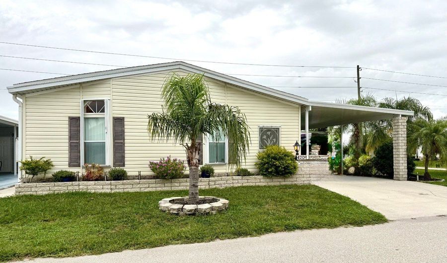 2692 NE Hwy 70 420, Arcadia, FL 34266 - 3 Beds, 2 Bath