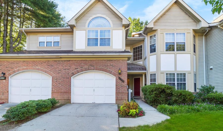 16113 PARKLAWN Pl, Bowie, MD 20716 - 3 Beds, 3 Bath