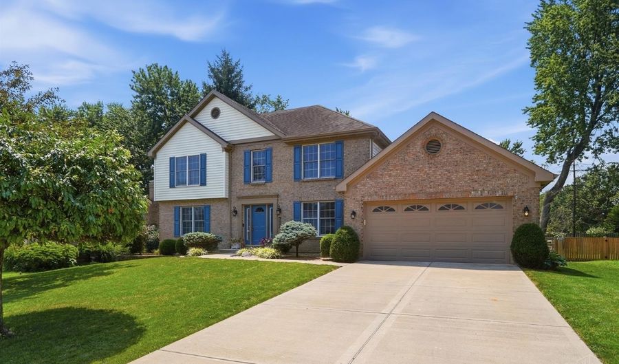 7643 Brannon Dr, Anderson Twp., OH 45255 - 4 Beds, 4 Bath