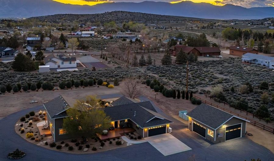1324 Tamzy Ct, Gardnerville, NV 89410 - 4 Beds, 4 Bath