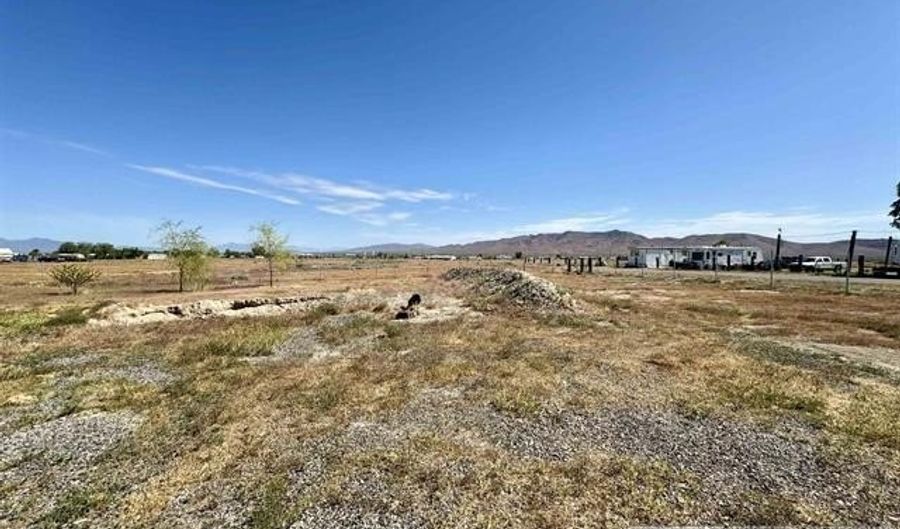 510 Sibbald Ave, Golconda, NV 89414 - 3 Beds, 2 Bath