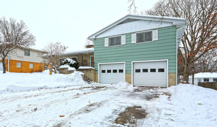 1428 Curtiss Ave, Ames, IA 50010 - 3 Beds, 2 Bath