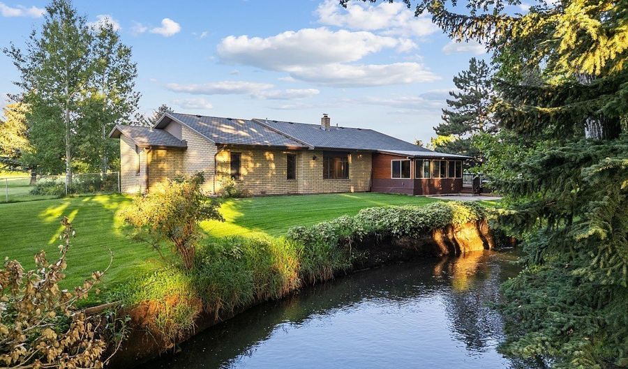 26 Big Chief Trl, Bozeman, MT 59718 - 2 Beds, 4 Bath