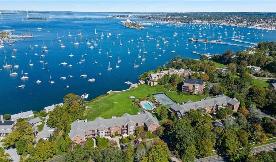 111 Harrison Ave B4, Newport, RI 02840 - 3 Beds, 3 Bath
